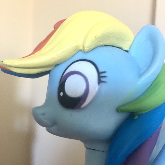 ♦️(SOLD)♦️ MLP Rainbow Dash & Derpy Figures - Picture 3 of 6